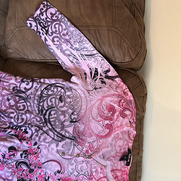 Style & Co breast cancer awareness shirt - Picture 3 of 6